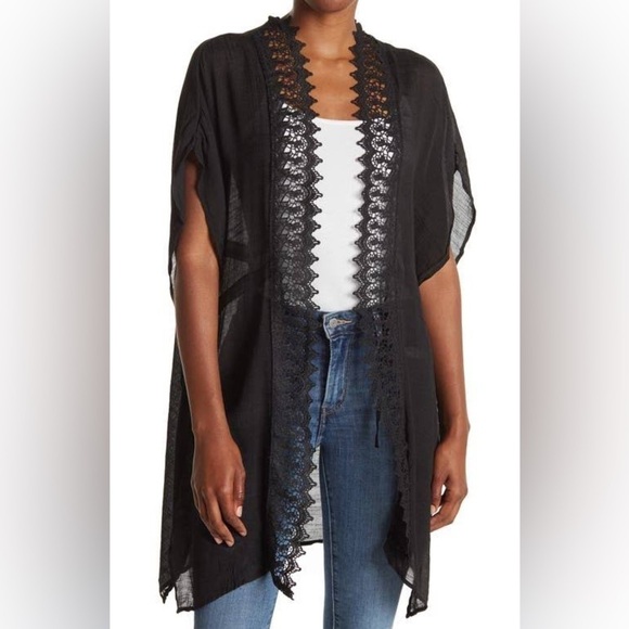 NWT Melrose and Market Lace Trim Ruana - Picture 1 of 4